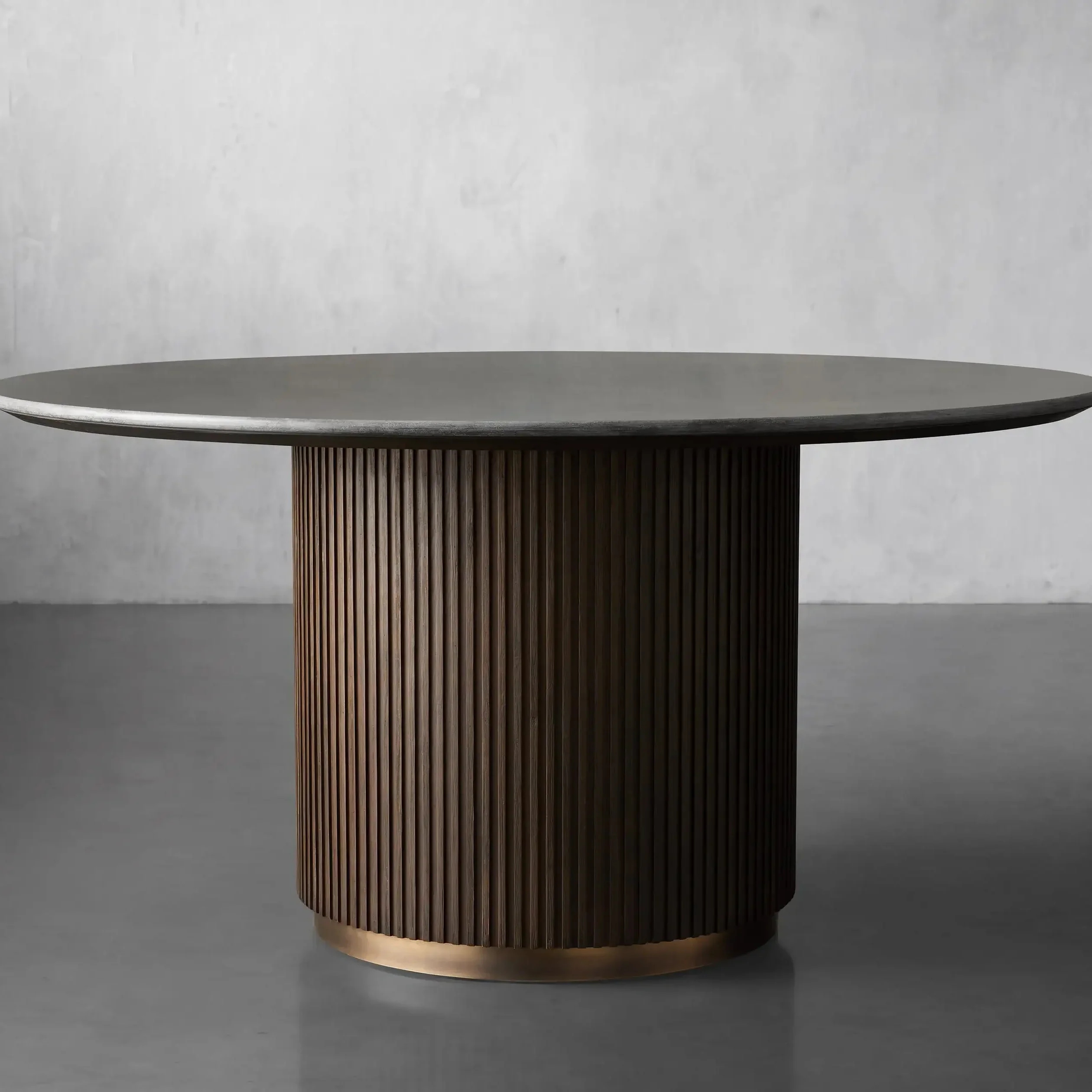 Table à manger en marbre en chêne