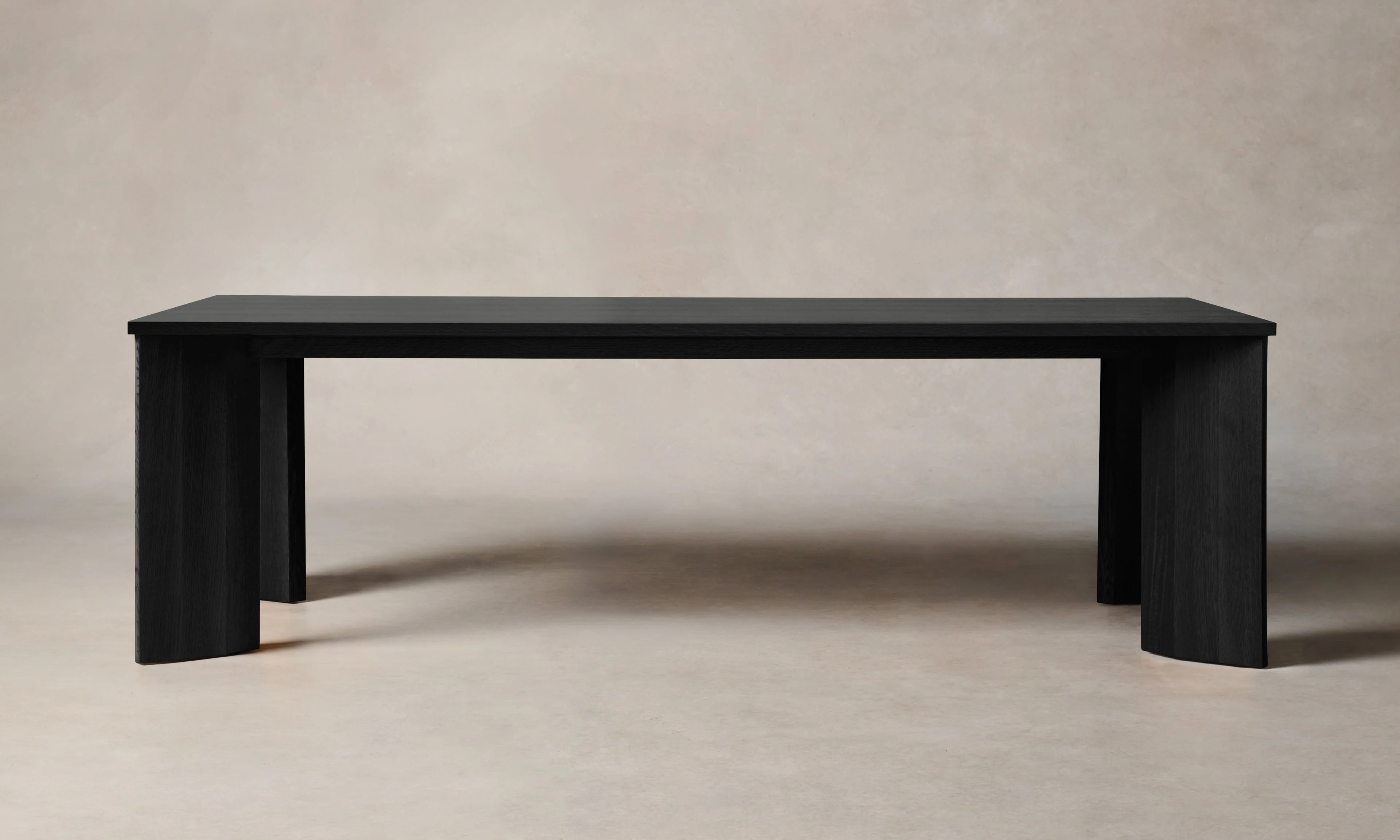 Table à manger rectangulaire de Finnley Oak