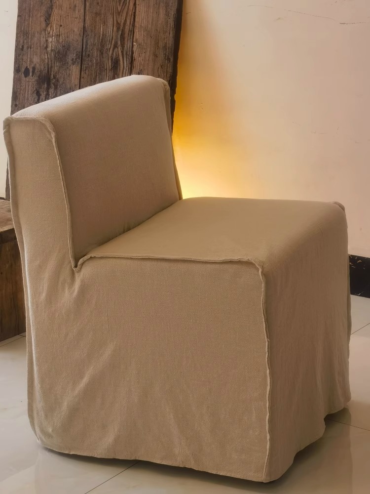  Canapé compatible à faible saturation