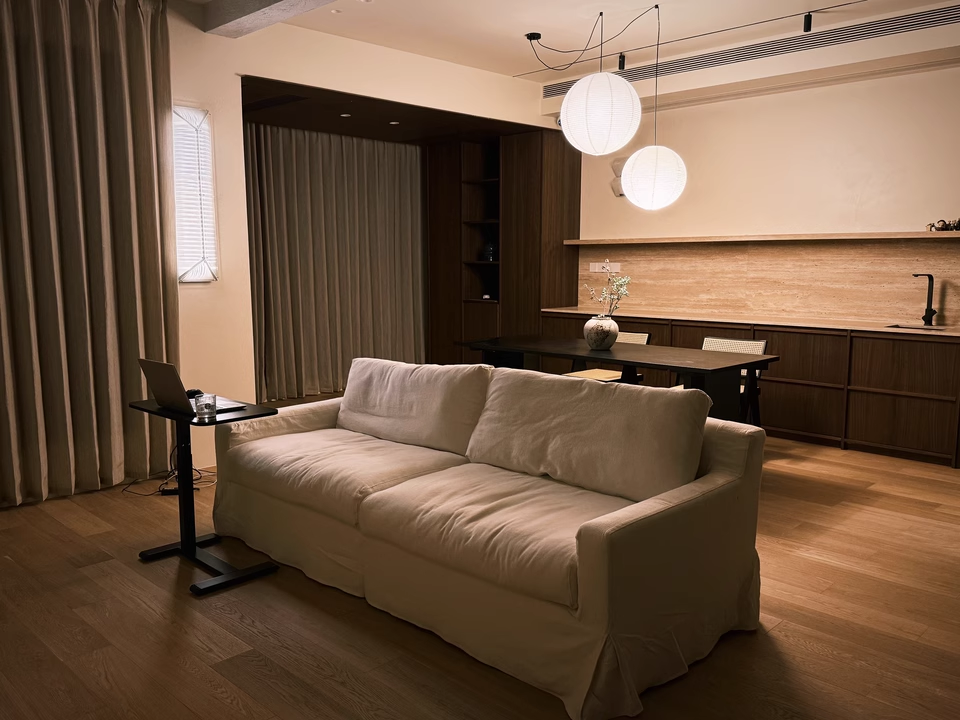 Photo de sc&egrave;ne de canap&eacute;