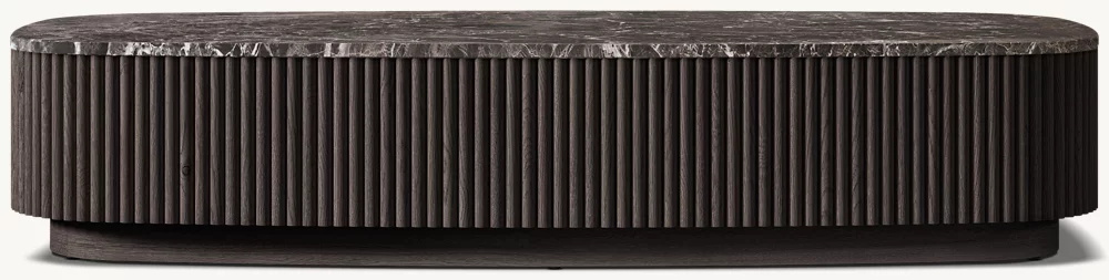 Table basse à base de pierre carrée