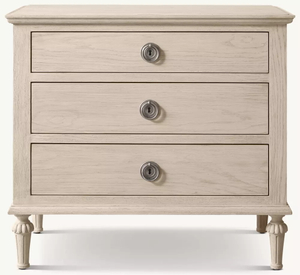 Rotin et bois fermé la table de nuit fermée