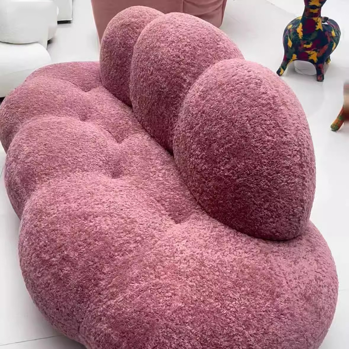 Canapé en laine d'alpaga en forme de nuage