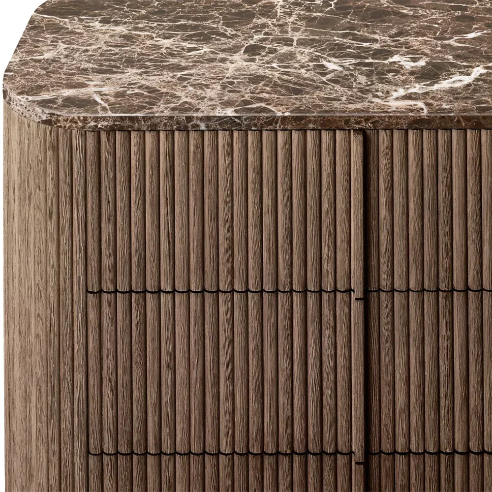 Buffet de couleur ch&ecirc;ne brun