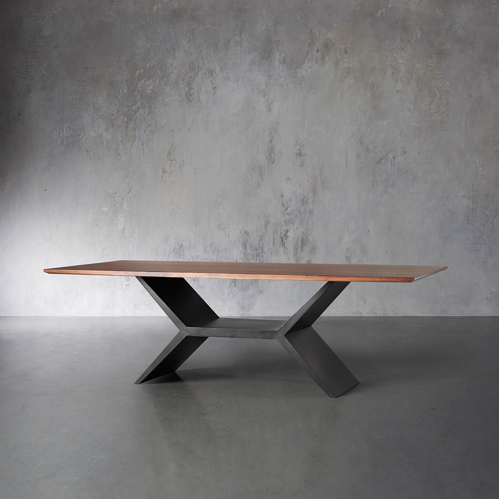 Table à manger en bois massif