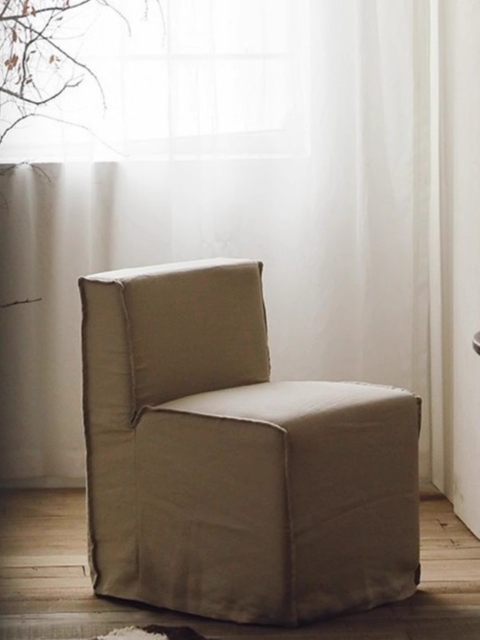  Canapé compatible à faible saturation