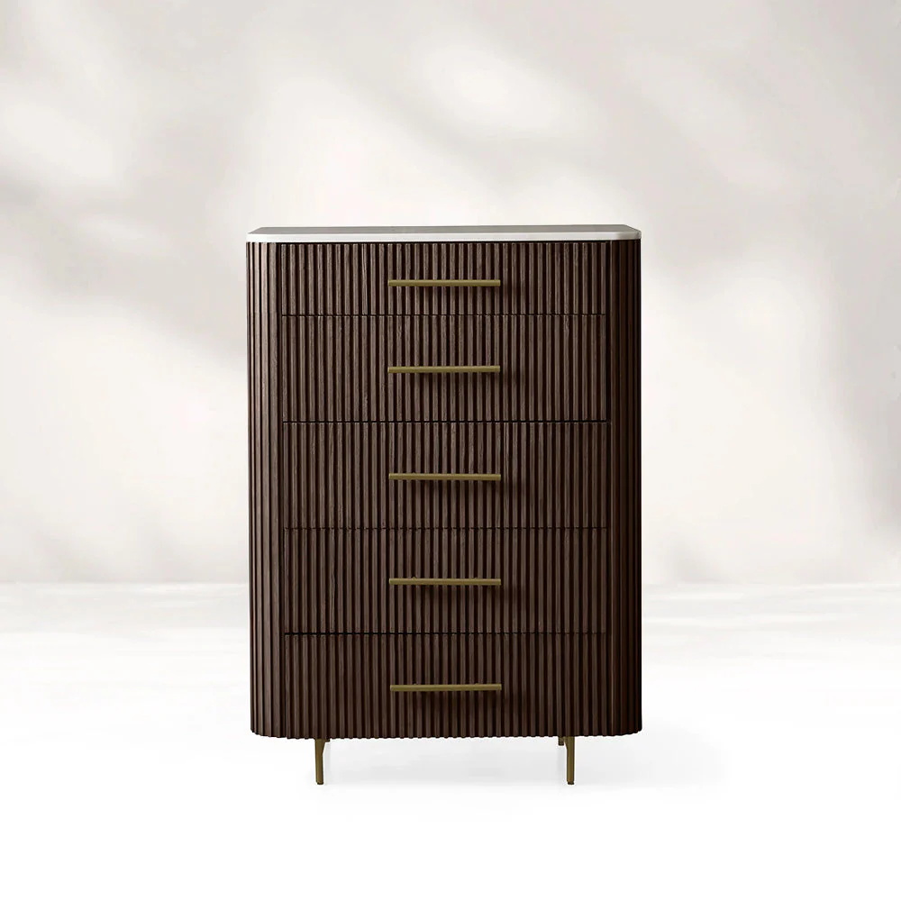 Commode Finnley à cinq dessins