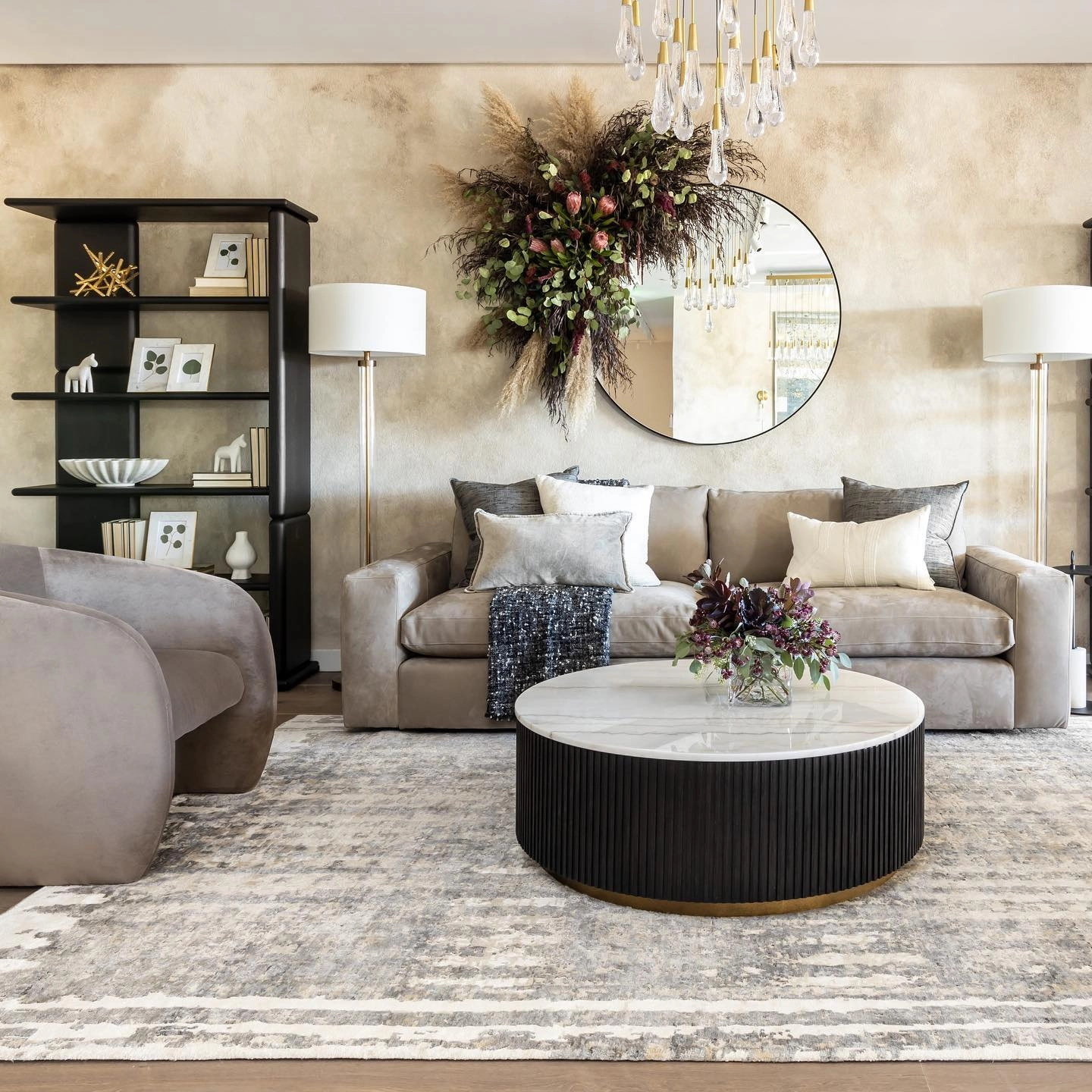 Table &agrave; th&eacute;